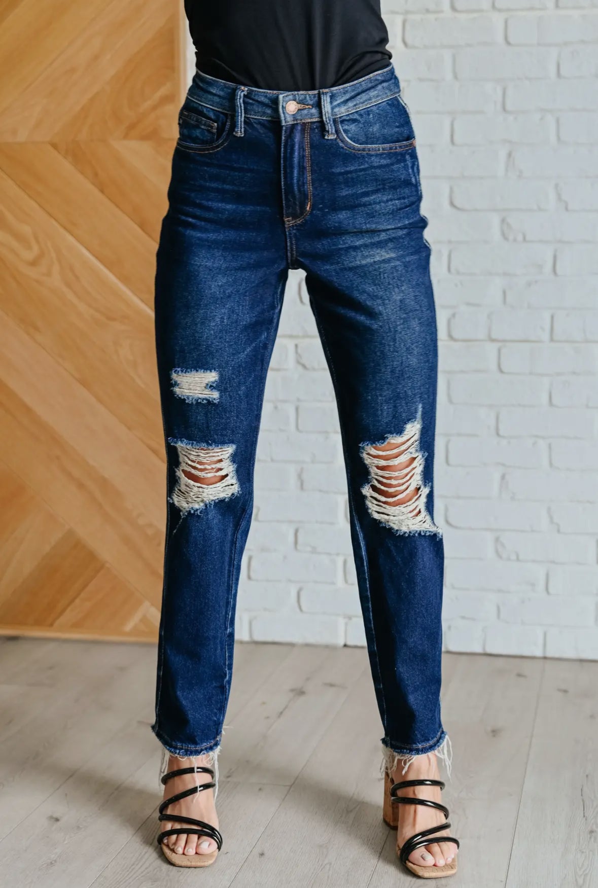 Judy Blue Straight Leg