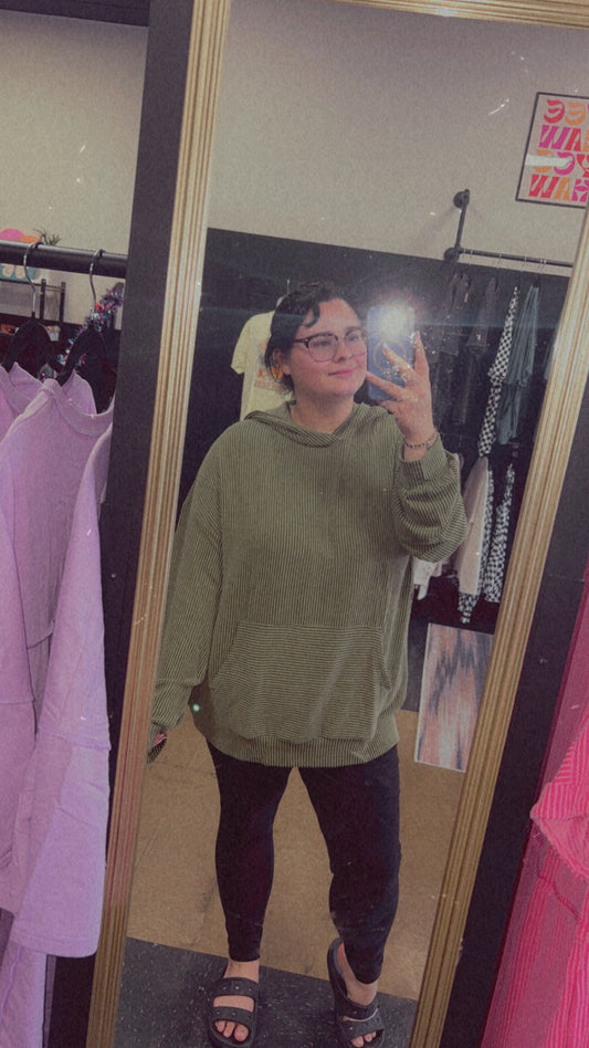 Welcome To The Jungle - Green Corded Pullover