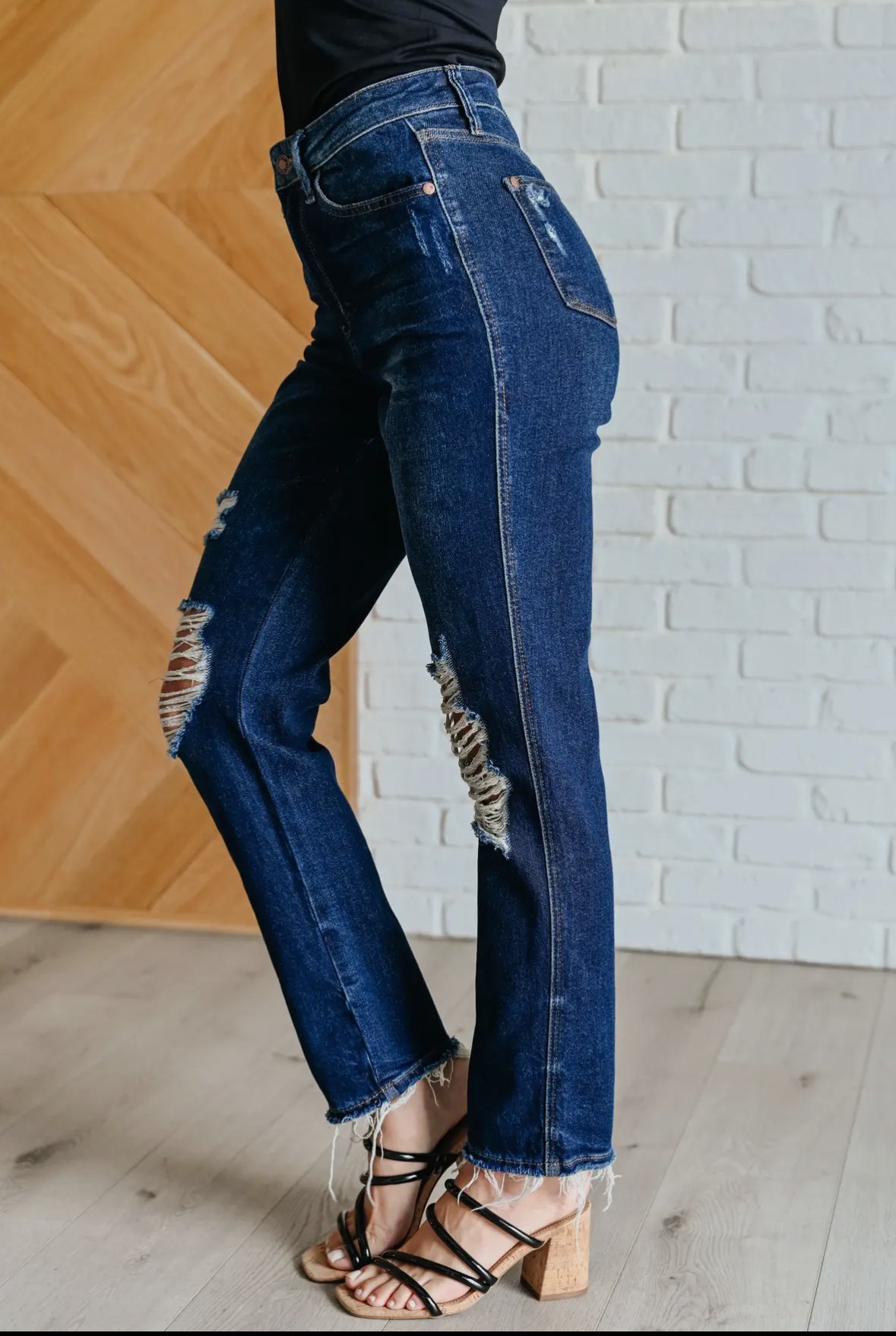 Judy Blue Straight Leg