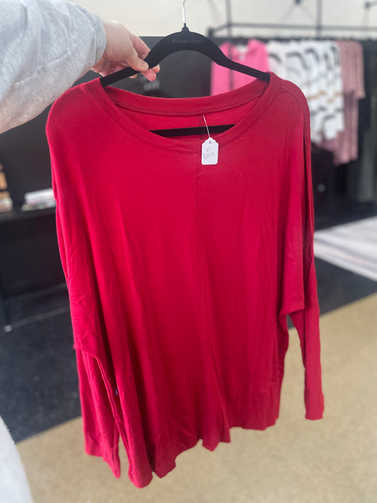 Red Top (standard + plus size)