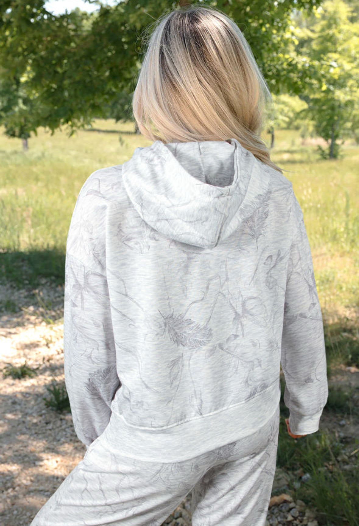 Feathered Find - grey loungewear set