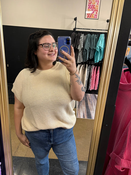 Cream short sleeve sweater