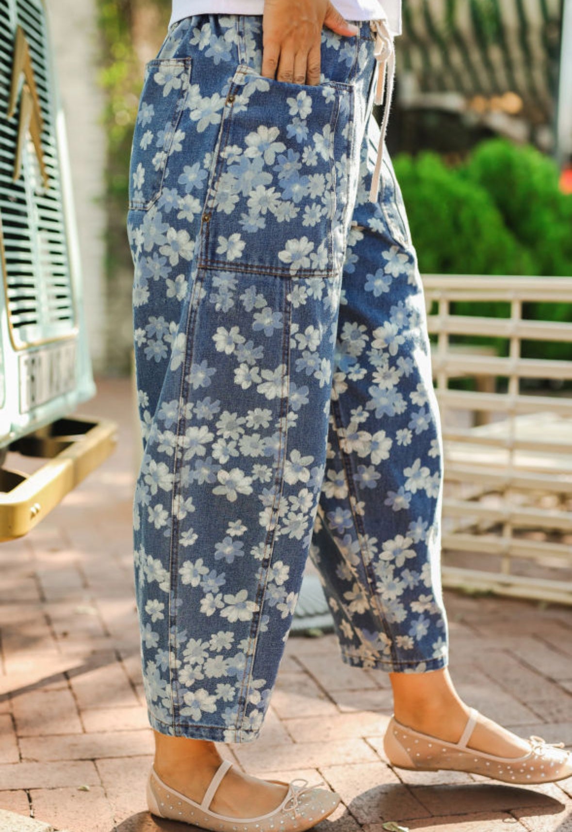 Denim Daisy - floral denim