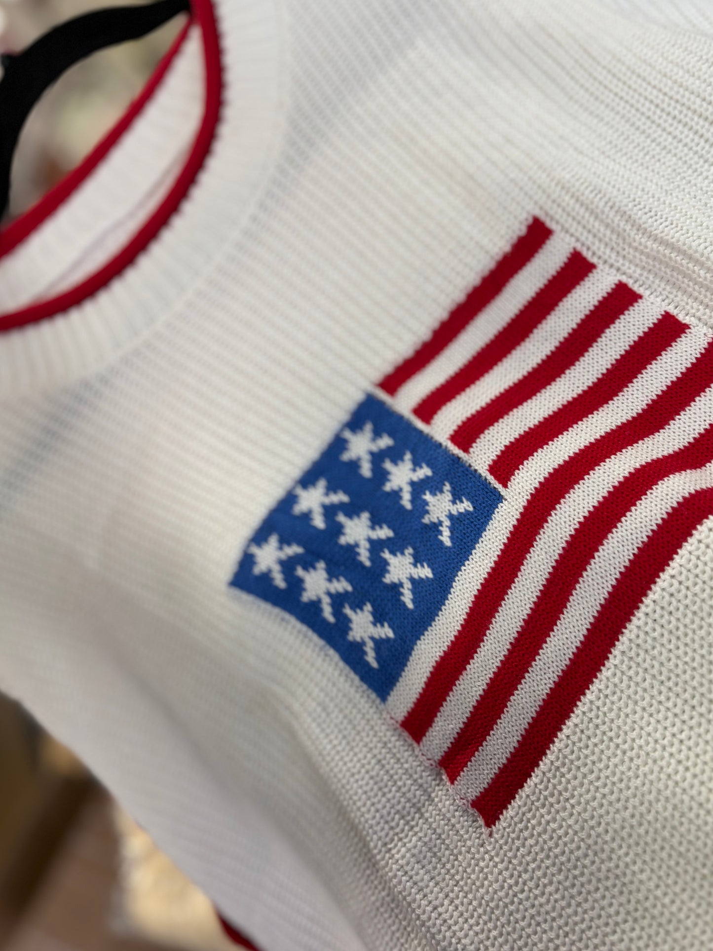 Americana Cutie - slouchy sleeveless sweater