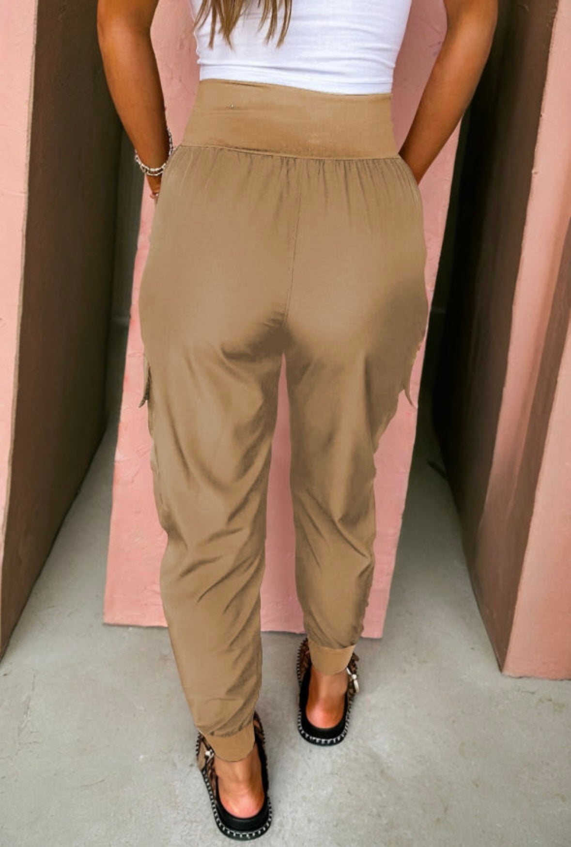 Tan Jogger