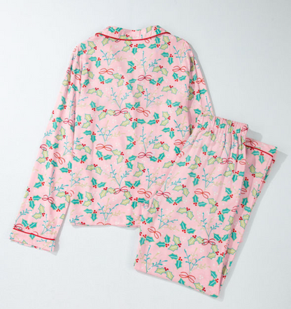 Merry Mistletoe Pajama Set